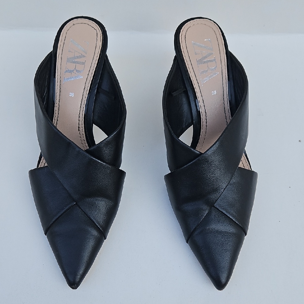 Zara Black Heels with Pointed Toe and Cross-Over Straps